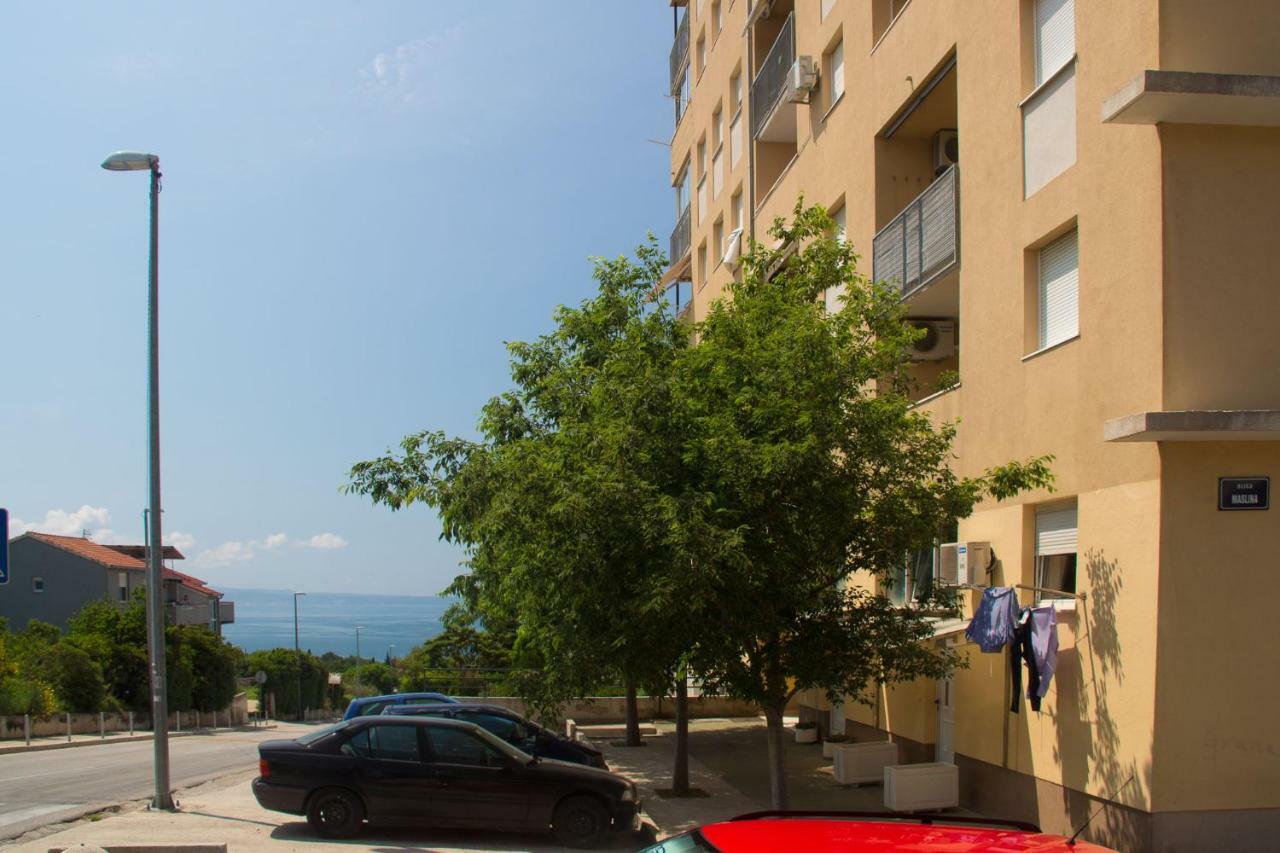 Spacious Apartment Smile With Terrace And Secure Garage Split Exterior photo